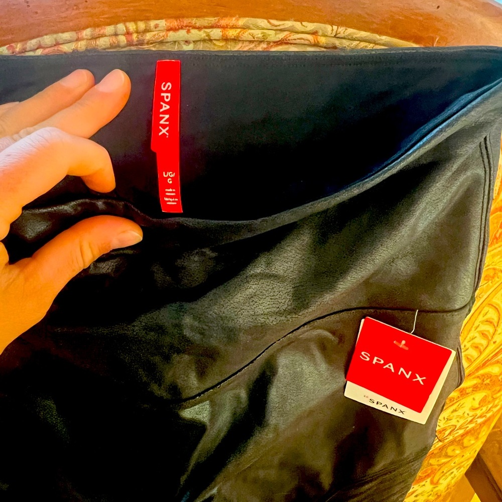 Spanx Textured Leggings